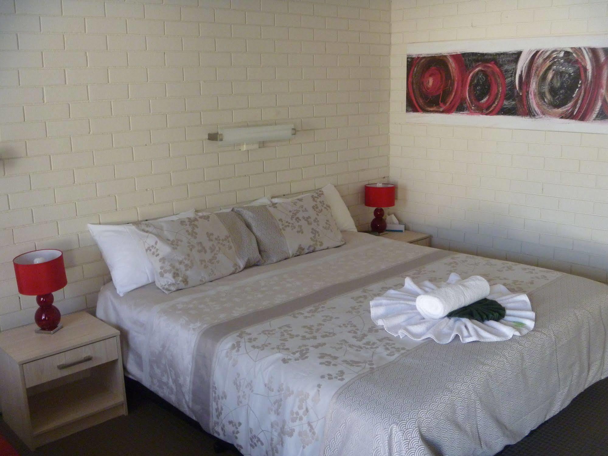 Stagecoach Inn Motel 탬워스 외부 사진